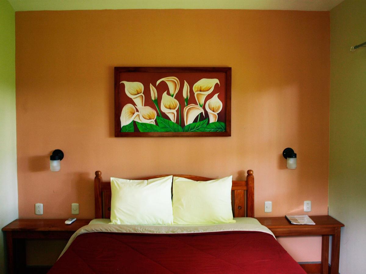 El Encanto Garden Hotel Santa Cruz المظهر الخارجي الصورة